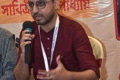 photo_6172257923414213950_y